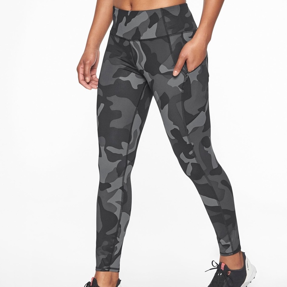 Camouflage High-Waisted Leggings